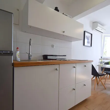 Apartment Julia2 Mit Eigenem Balkon By Interhome